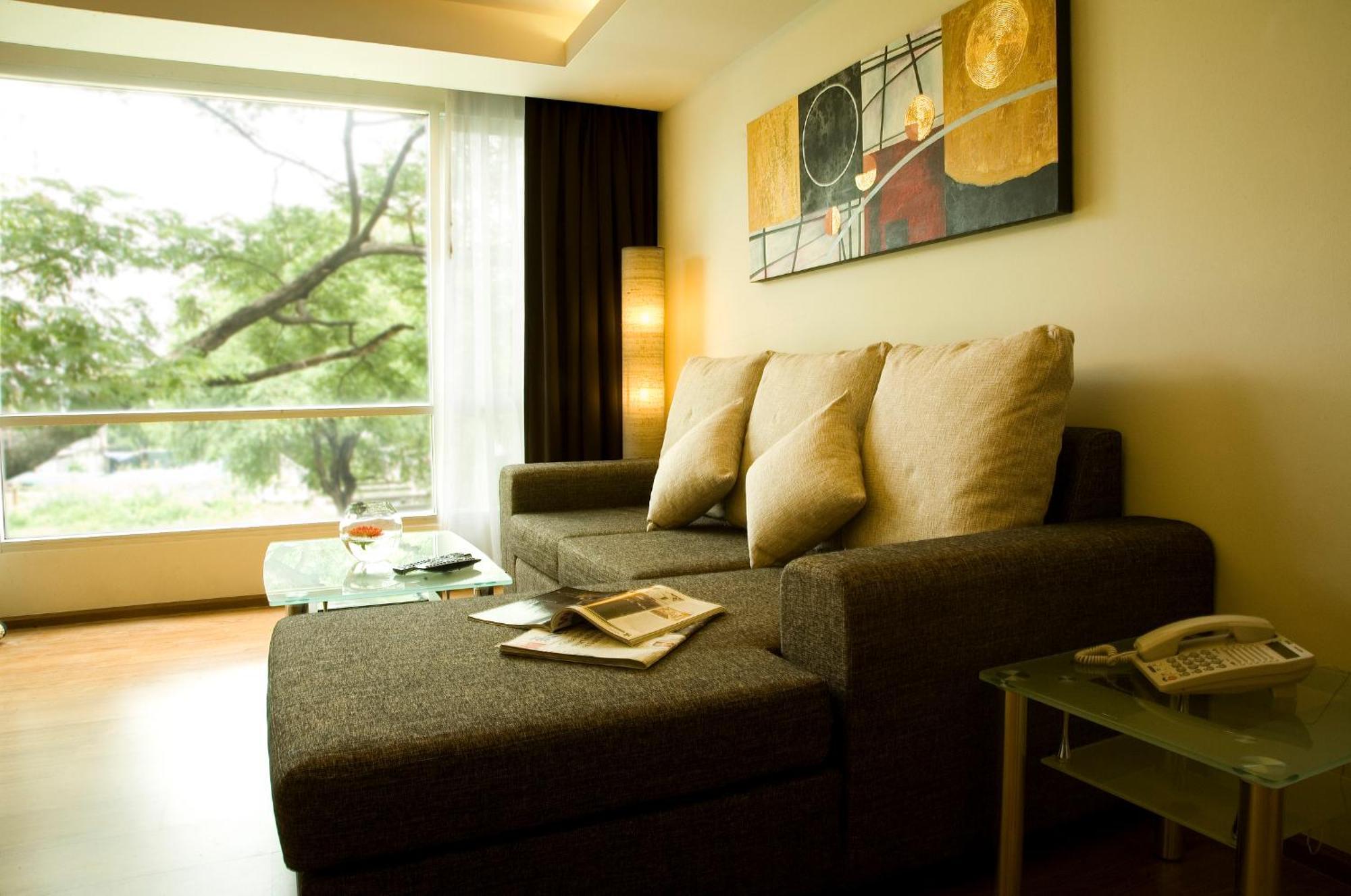 Olive Hotel & Residence Bangkok Sukhumvit 101 Екстер'єр фото